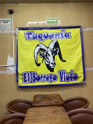 El Borrego Viudo by null