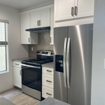 The Kitchen Store - Kitchen cabinets - Kitchen & Bath Near Me - Culver City, California