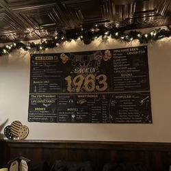 Bigham Tavern - Decorations