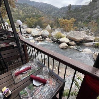Gateway Restaurant & Lodge - New American Near Me - Three Rivers, California Gateway Restaurant & Lodge - New American Near Me - Three Rivers, California