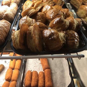 Pinecrest Bakery - Pinecrest - Pastelitos - Bakeries Near Me - Miami, Florida Pinecrest Bakery - Pinecrest - Pastelitos - Bakeries Near Me - Miami, Florida