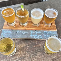 D & T Drive Inn - Bartenders are awesome! And beers are killer