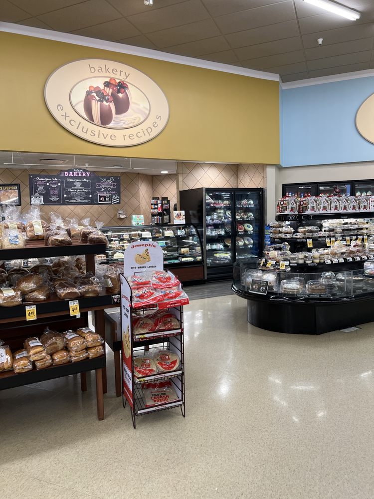 SAFEWAY Updated June 2024 11 Photos & 78 Reviews 18495 E Queen Creek Rd, Queen Creek