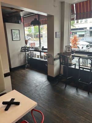 Le Crepe by null