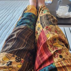 Artsy Boho - I wish I had bought a second pair.