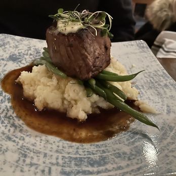 Earl's New American - Delicious full of steak over horseradish mashed potatoes - Seafood Near Me - New Hope, Pennsylvania Earl's New American - Delicious full of steak over horseradish mashed potatoes - Seafood Near Me - New Hope, Pennsylvania