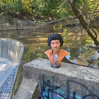 James W Rouse Memorial Deck At Round Falls - Parks Near Me - Baltimore, Maryland