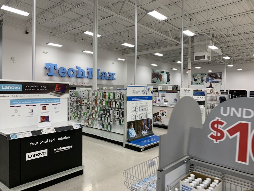 OFFICEMAX JORDAN LANDING PLAZA Updated October 2024 10 Photos & 14 Reviews 7037 Plaza