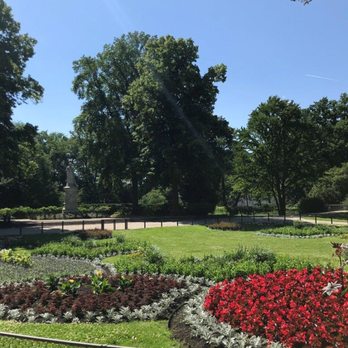Luisen-Denkmal - Landmarks & Historical Buildings Near Me - Berlin, BE