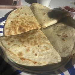 Purple Parrot Tiki Bar & Grill - Food quesadilla