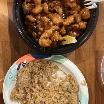 Szechuan House - Orange Chicken, that didn't taste like orange chicken, and fried rice. - Chinese Near Me - Broken Arrow, Oklahoma Szechuan House - Orange Chicken, that didn't taste like orange chicken, and fried rice. - Chinese Near Me - Broken Arrow, Oklahoma