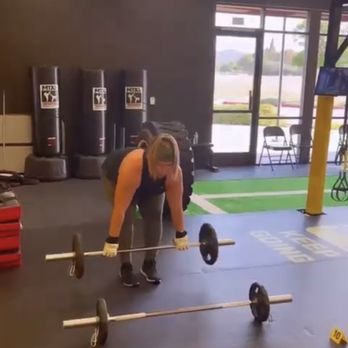 Level 12 Family Gym - Deadlifts for 30 seconds - Gyms Near Me - Menifee, California Level 12 Family Gym - Deadlifts for 30 seconds - Gyms Near Me - Menifee, California