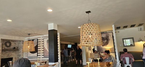 SOUTHERN ROOTS - Updated July 2026 - 619 Photos & 568 Reviews - 119 E ...