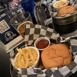 Listening Room Cafe - Hot pulled pork sandwich with mac and cheese...just okay.