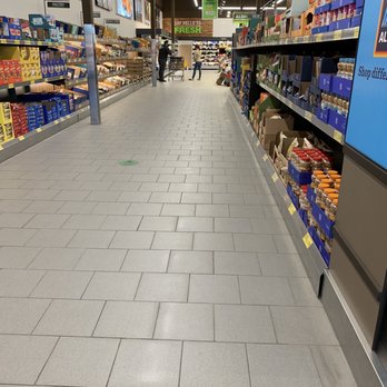 ALDI - Wide clean hall - Grocery Near Me - Red Wing, Minnesota ALDI - Wide clean hall - Grocery Near Me - Red Wing, Minnesota