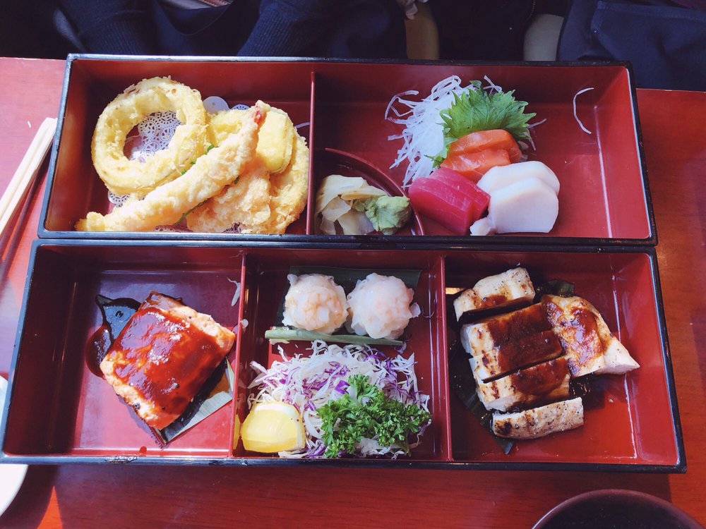 Wowowowowowo look at that bento box Yelp