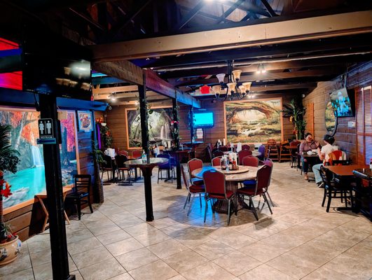 San Vuon Cafe by null