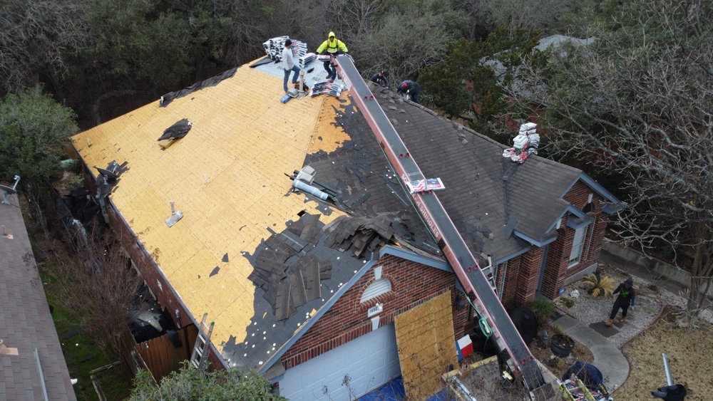 Slide of Magnum Roofing & Restoration