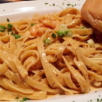 Buzzard Billy's - Shrimp alfredeaux - Cajun/Creole Near Me - Des Moines, Iowa
