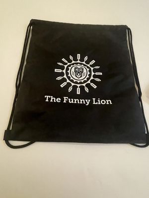 The Funny Lion - Coron by null