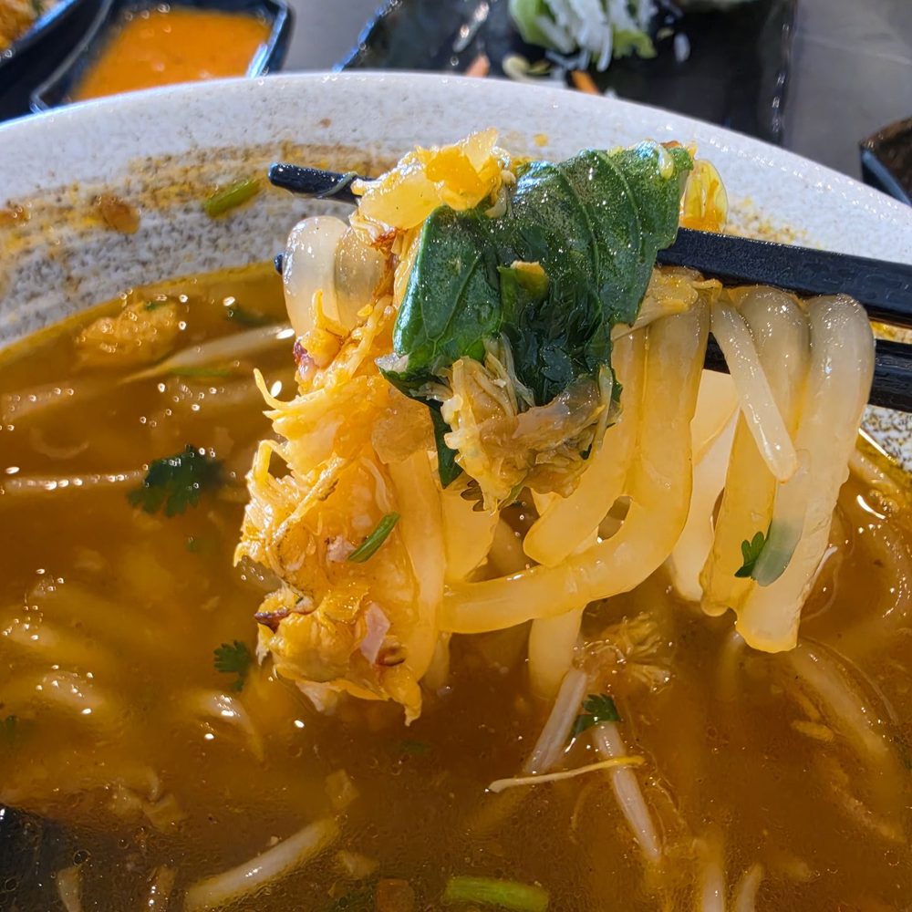 Hai Chi Em Modern Vietnamese Restaurant - Crab and shrimp tropical noodle soup - Vietnamese Near Me - Vancouver, British Columbia Hai Chi Em Modern Vietnamese Restaurant - Crab and shrimp tropical noodle soup - Vietnamese Near Me - Vancouver, British Columbia