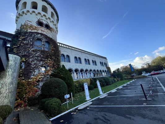 Martin's Château du Lac by null