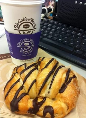 The Coffee Bean and Tea Leaf by null