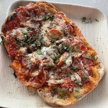 River & Post - Cargo's Pie Oven-Bread - Lounges Near Me - Jacksonville, Florida