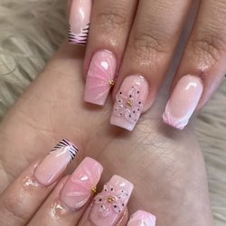 Di Milano Nail Salon