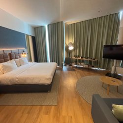 Four Points by Sheraton Panoramahaus Dornbirn - Room