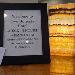 Two Sunsets Hotel - 10-20-2023