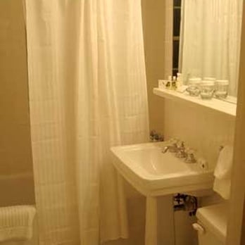 Hotel Lombardy - bathroom - Hotels Near Me - Washington, DC, District of Columbia Hotel Lombardy - bathroom - Hotels Near Me - Washington, DC, District of Columbia