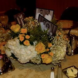 Design A Bunch - Centerpiece arrangement created by Laura!