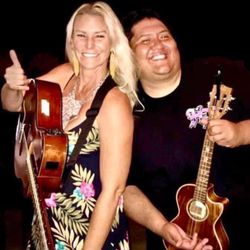 Bangkok Happy Bowl Thai Bistro and Sushi Bar - The Amazing Bonnie and Bennie bring ukelele, harmony and guitar on Sundays.
