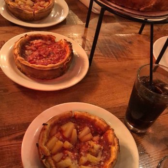 Giordano's - Pizza Near Me - Indianapolis, Indiana