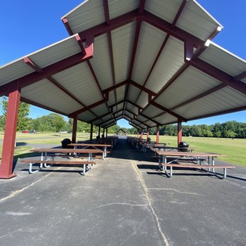 Eagle's Beak Park - Covered pavilion - Parks Near Me - Ball Ground, Georgia