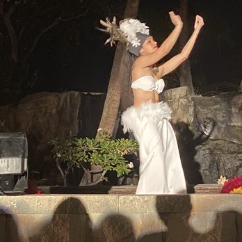 Wailele Luau - Beautiful hula - Performing Arts Near Me - Lahaina, Hawaii Wailele Luau - Beautiful hula - Performing Arts Near Me - Lahaina, Hawaii