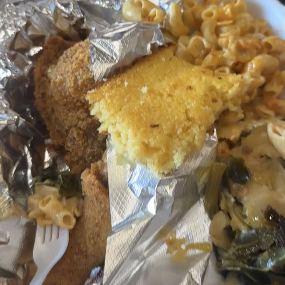 Doll's Kitchen - Friend chicken, greens, Mac and cheese and cornbread - Soul Food Near Me - Fresno, California Doll's Kitchen - Friend chicken, greens, Mac and cheese and cornbread - Soul Food Near Me - Fresno, California