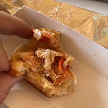 Spoonshoppe Brook Deli - Hot Lobster Roll - Caterers Near Me - Meriden, Connecticut Spoonshoppe Brook Deli - Hot Lobster Roll - Caterers Near Me - Meriden, Connecticut