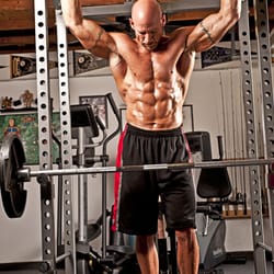 Max Muscle Nutrition - Owner Austin Browne at 50 yrs old!