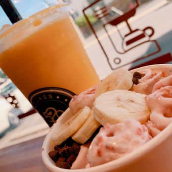 Class 520  - 5. Strawberry Lady - Ice Cream & Frozen Yogurt Near Me - Rockville, Maryland