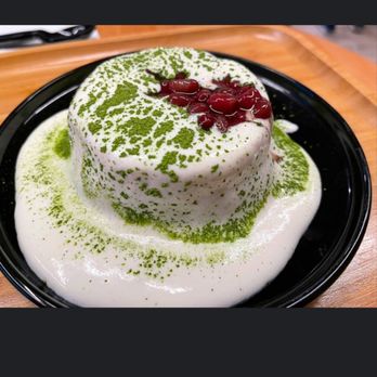 Matcha En - Matcha Cap Cake! - Desserts Near Me - Chicago, Illinois