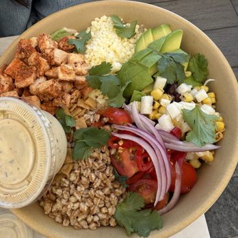 Neighborly - Taco Salad - Mediterranean Near Me - Thousand Oaks, California