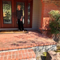 Linda Michaelis RD, MS - This is the front door leading to Linda's office.