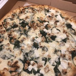 White Chicken, Spinach, & Ricotta Pizza White Chicken, Spinach, & Ricotta Pizza