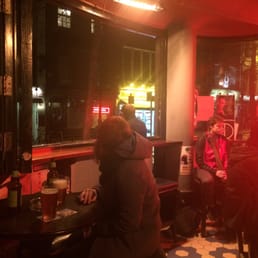 This place got me by its clever smoking room ;) it feels like you're sitting outside but it's still cosy and warm This place got me by its clever smoking room ;) it feels like you're sitting outside but it's still cosy and warm
