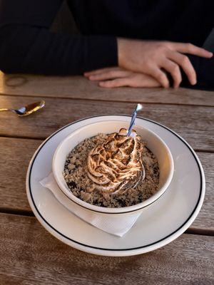 Laurel Grill by null