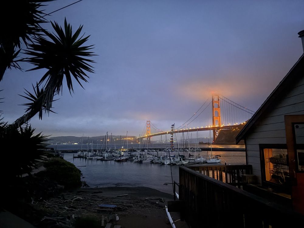 Travis Marina Bar