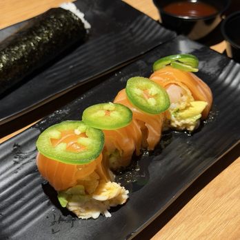 Eat's Ayce Sushi - Japanese Near Me - Alhambra, California