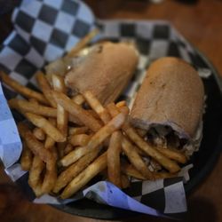 Geronimos Grill - Philly cheesesteak